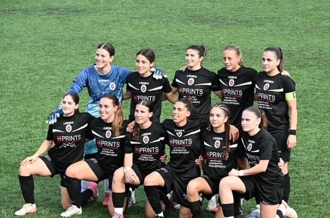 ''Αυτή η ομάδα είναι τα κορίτσια της''!